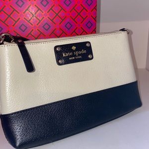 Kate Spade Black and White Wristlet